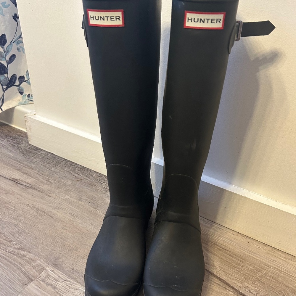 Hunter boots 8